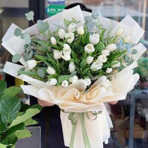 bó hoa tulip hàn quốc trắng